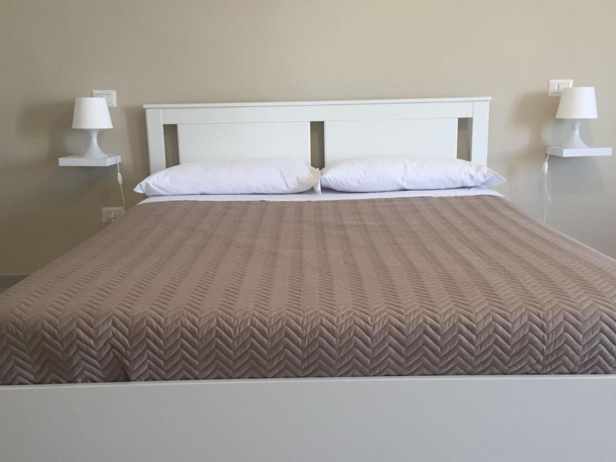 B&B Josephine Sea View 卡斯特拉玛雷帝斯达比亚 外观 照片