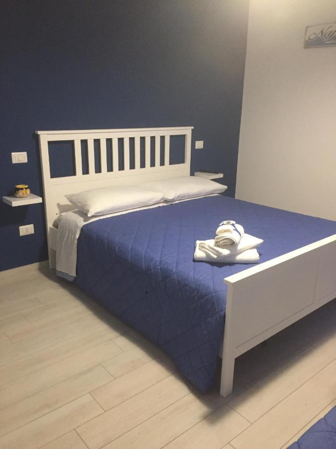 B&B Josephine Sea View 卡斯特拉玛雷帝斯达比亚 外观 照片